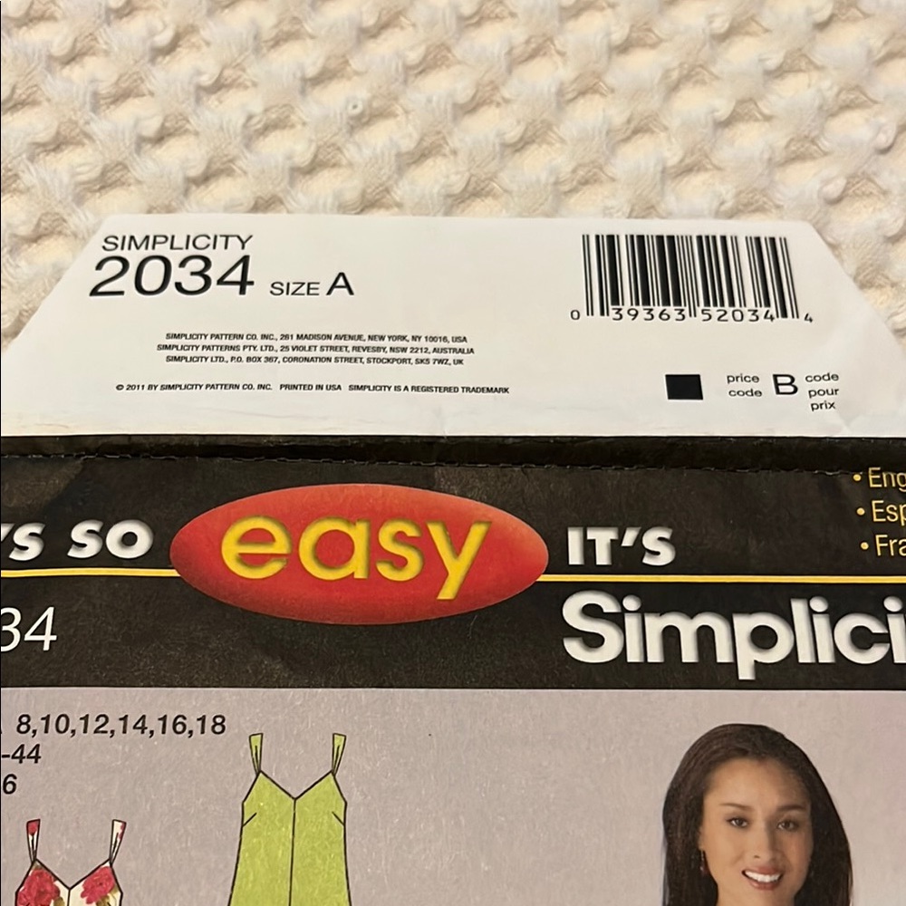 Simplicity Easy Dress Pattern - Picture 8 of 8
